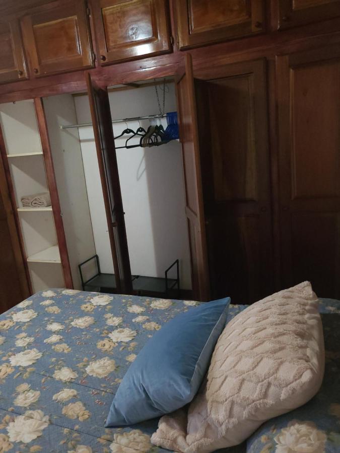 Don Carlos Place Upper Unit Alajuela Luaran gambar